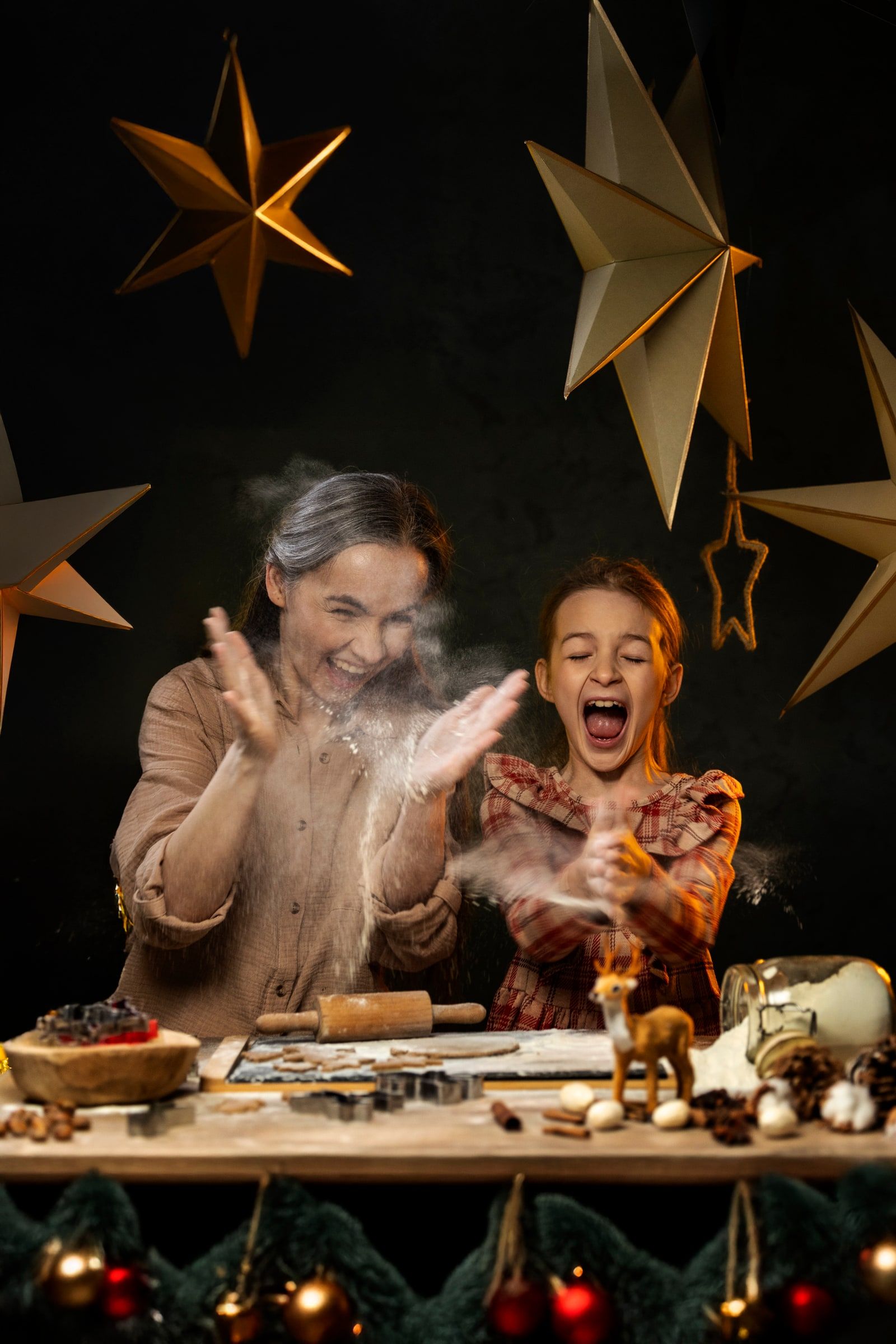 Pár u adventního věnce